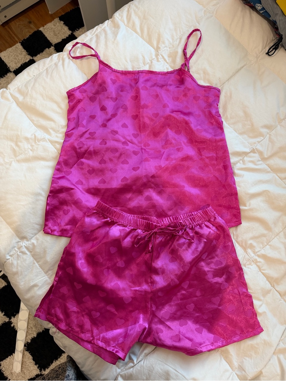 Women's Satin Heart Cami & Shorts Pajama Set - Hot Pink